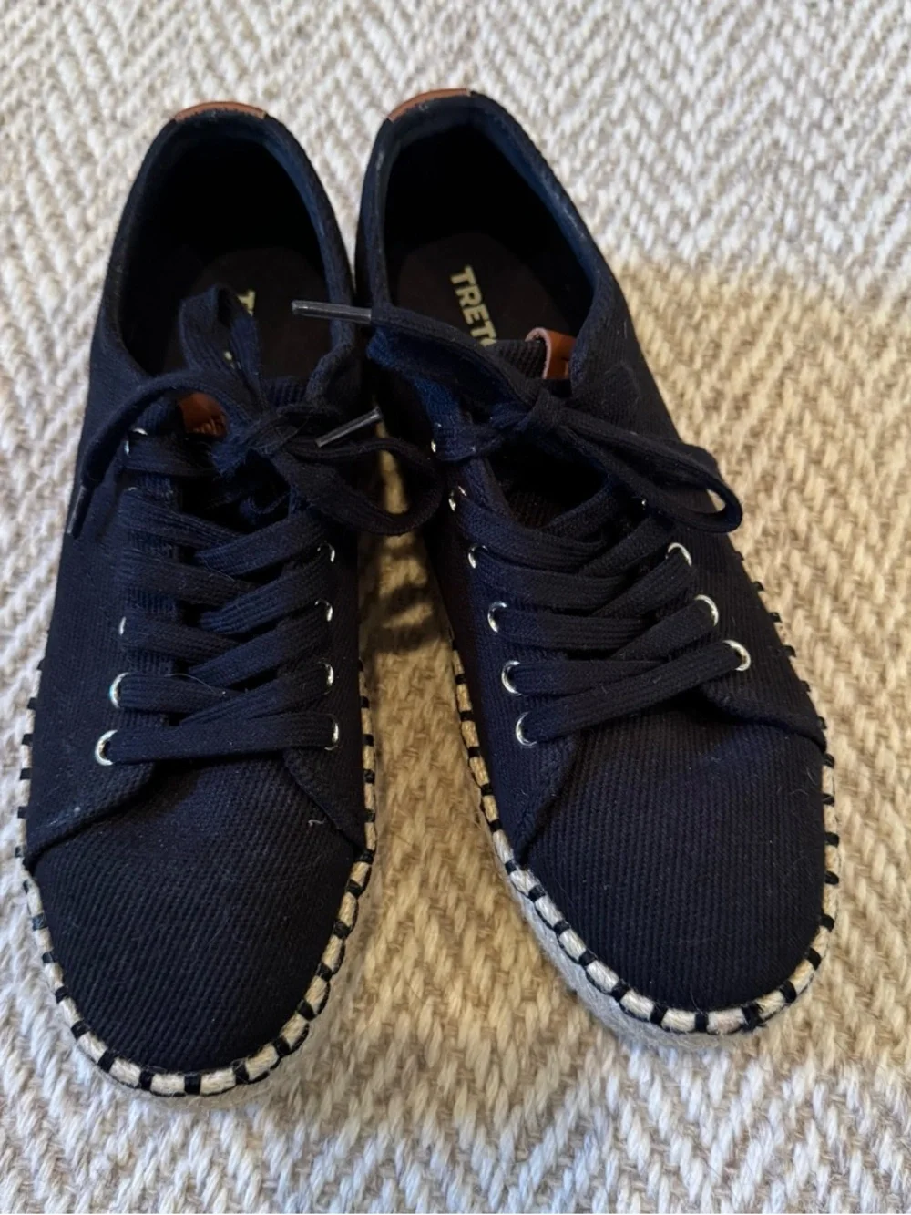 Tretorn Eve Black/Kona Tan Canvas Espadrille Sneakers | Size 8